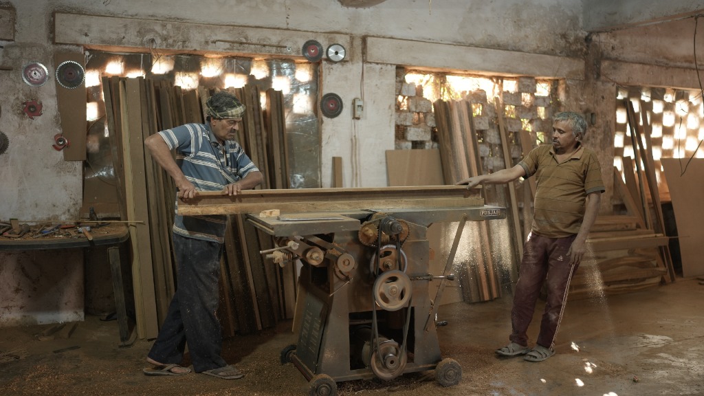 Precision wood handcrafting